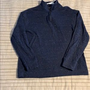 Navy, heathered pullover